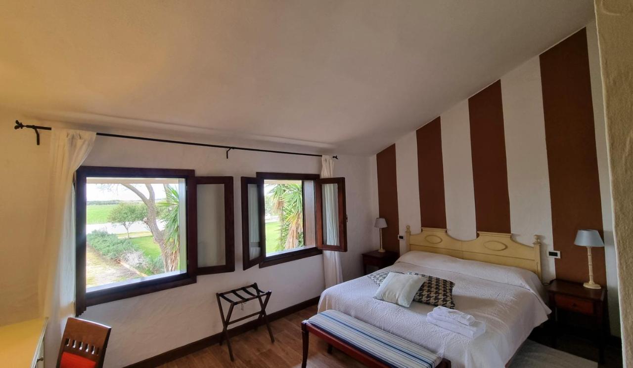 Is Benas Country Lodge San Vero Milis Extérieur photo