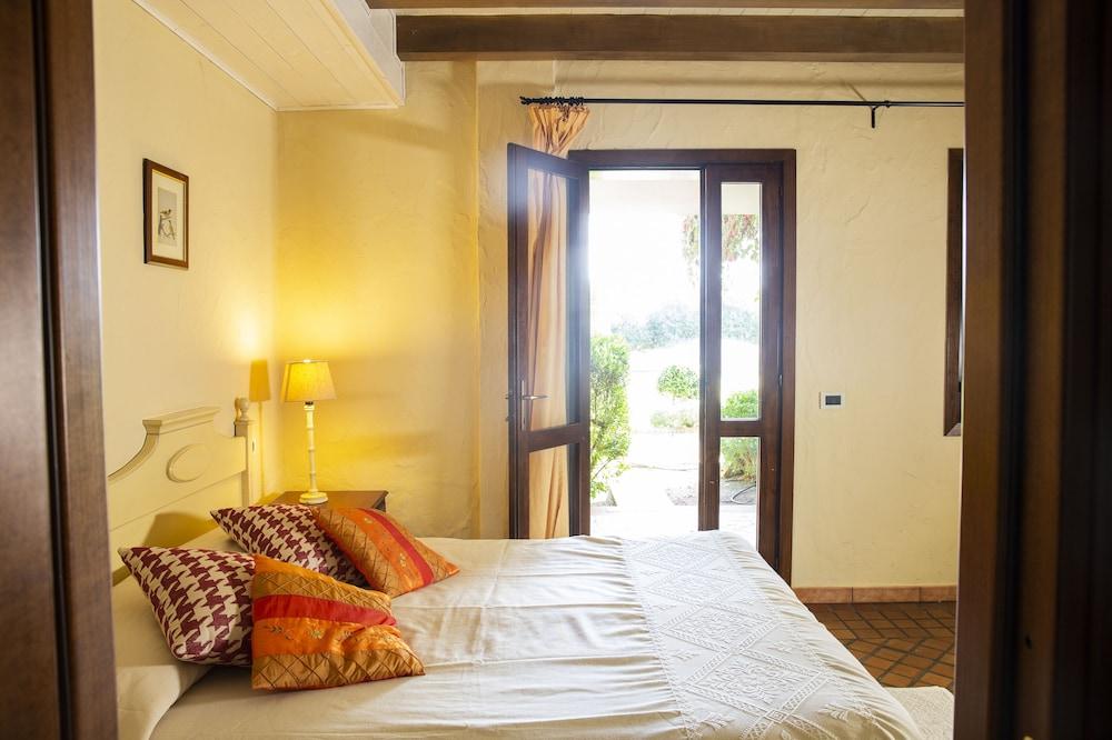 Is Benas Country Lodge San Vero Milis Extérieur photo